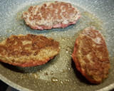 Foto del paso 3 de la receta: Mini hamburguesas en pulguitas de pan