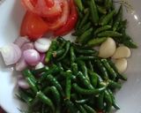 Foto langkah ke 2 dari resep Ayam goreng sambal ijoe.