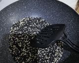 Foto langkah ke 3 dari resep Pasta Wijen Hitam.