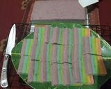 Foto langkah ke 16 dari resep Bolu Rainbow Kukus 7 Telur.