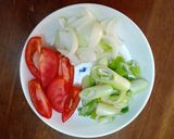 Hình bước làm 2 của món Đậu hủ rong biển xào chua ngọt