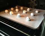 Foto langkah ke 11 dari resep Chocolate-espresso snowcaps cookies.