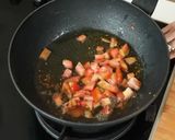 Foto langkah ke 3 dari resep Sambal Goreng Tomat Devina Hermawan.