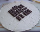 Foto del paso 2 de la receta Pliegue de masa de hojaldre con tableta de chocolate