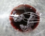 Foto del paso 4 de la receta Arrollado de gelatina de frutas del bosque
