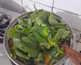 Foto langkah ke 7 dari resep Tinutuan (Bubur Manado) dan Sambal Ikan Roa.