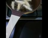 Foto langkah ke 3 dari resep Molen Pisang Kulit Pangsit (Dua Bahan).