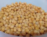 A picture of step 2 of Channa chaat.