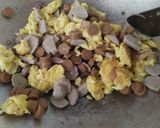 Foto langkah ke 4 dari resep Indomie Komplit.