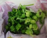 A picture of step 1 of Crispy box patties.