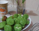 Foto langkah ke 6 dari resep Pukis keju imut.
