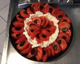 Une image de l'étape 6 de Salade de tomates marmande à l'ail noir et mozzarella di buffala.