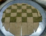 A picture of step 2 of Paneer chatai prantha.