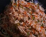 A picture of step 8 of Noodles Stuffed Bunny Chow.