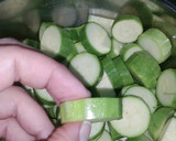 صورة لخطوة 1 من وصفة صينية الكوسة باللحمة بطعم رائع 😋😋