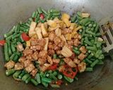 Foto langkah ke 5 dari resep Tumis kaccang panjang ppedas.