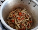 Foto del paso 3 de la receta: Carne a la olla (mechada)