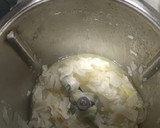 Foto del paso 3 de la receta: Acelgas con ajos tiernos y crema