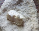 Foto del paso 1 de la receta: Pan trenzado con provenzal y parmesano🧄🌿