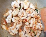 A picture of step 3 of My Medditeranean Chicken Stirfry. 😘.