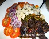 A picture of step 4 of Dambun shinkafa with spinach sauce.