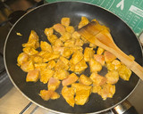 Chiken Korma, Indiai mandulás, kókusz tejes csirke curry recept fázis 4 fotója
