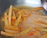 A picture of step 4 of Honey Chilli Potato.