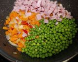 Foto del paso 4 de la receta: Arroz Tres Delicias con Salsa de Soja