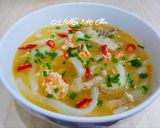 A picture of step 3 of Banh Canh Bot Xat with Shrimp and Pork.