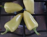 Foto del paso 1 de la receta: Chiles gueros lampreados