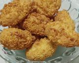 Foto langkah ke 3 dari resep Bola Rambutan Tahu Mie.