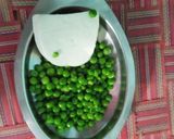 A picture of step 1 of Paneer bhurji.