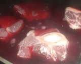 Foto del paso 1 de la receta: Cazuela de ossobuco y verduras cortadas en base de remolacha