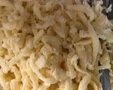 Foto del paso 5 de la receta: Arepas de yuca con queso