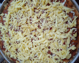 Foto del paso 6 de la receta: Muzzarella integral con rúcula y aceitunas negras y parmesano🍕
