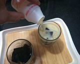 A picture of step 6 of Coffee jelly with yakult.