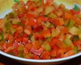 Foto del paso 1 de la receta: Tortilla de cebolla y ají morrón