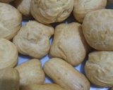 Foto langkah ke 4 dari resep Kue Sus Klasik Vla Coklat.
