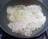 Gambar langkah 5 resipi Martabak Vegies.