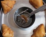 A picture of step 7 of Samosa.