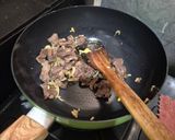 Foto langkah ke 2 dari resep Kwetiau goreng sapi cabe ijo.