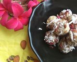 A picture of step 8 of Fresh coconut dry fruit ladoo.