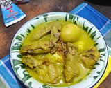 Foto langkah ke 4 dari resep Opor Kuning Ayam dan Telur.