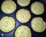 Foto langkah ke 10 dari resep Martabak Manis Mini.