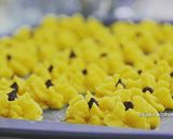 Foto langkah ke 6 dari resep Kue Semprit Dahlia.