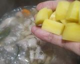 Foto langkah ke 2 dari resep Sop Ayam Rumahan (Bumbu Iris).