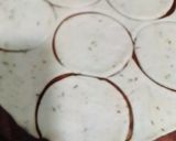 A picture of step 1 of Papri chana chat.