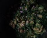 A picture of step 1 of Stuffed karele.