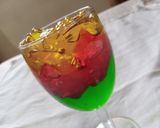 A picture of step 2 of Three Color Jelly.