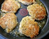 Une image de l'étape 4 de °Croquettes de saumon, sauce citronnée°.